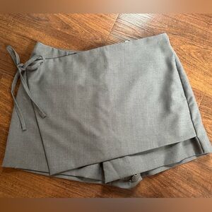 Avec Les Filles Gray Skort